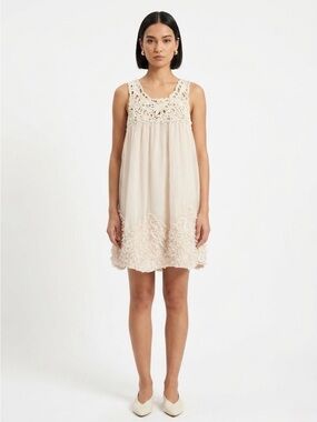 NWT Vico Women’s Cream Sleeveless Dress Crochet Yoke & Ruffle Hem Size S-M